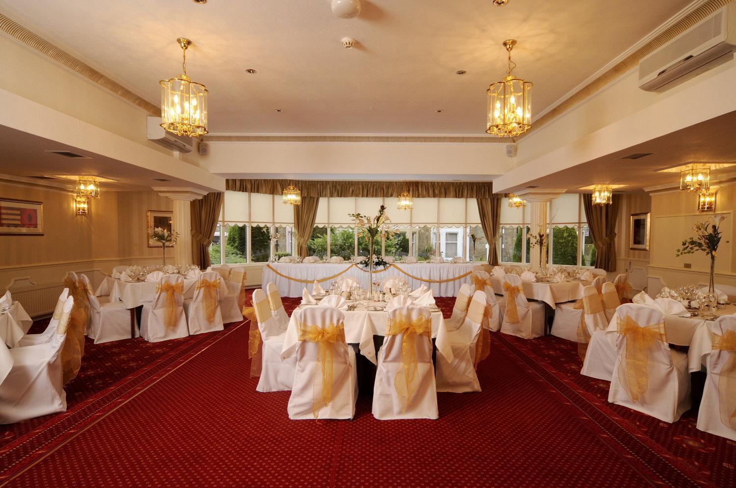 Victoria Hotel Керкколди Экстерьер фото