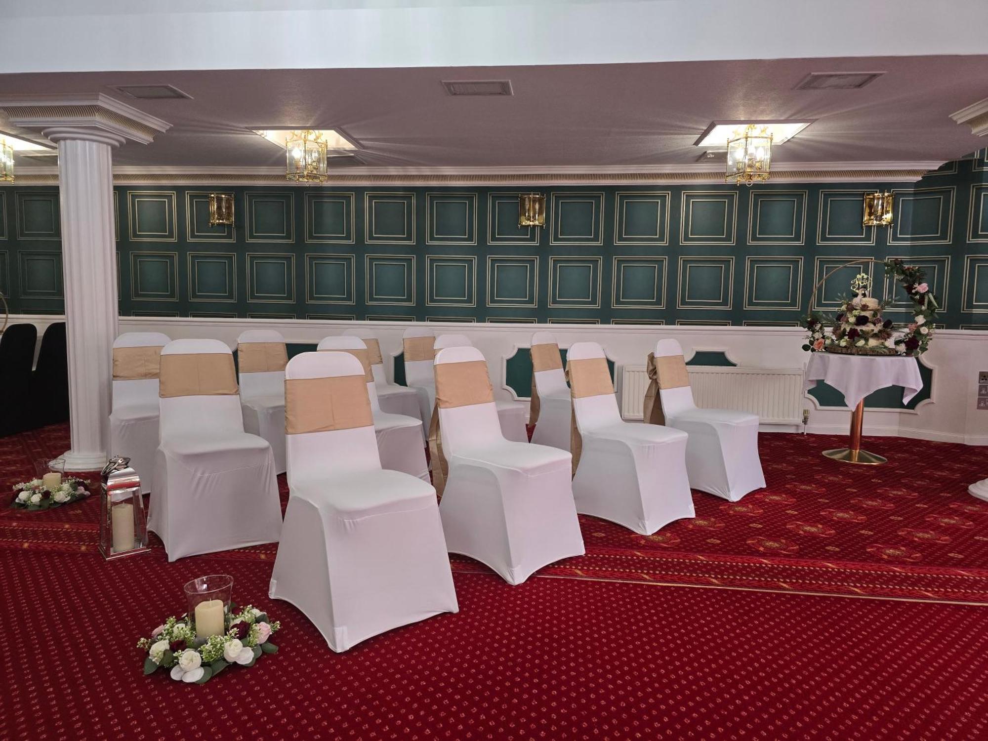 Victoria Hotel Керкколди Экстерьер фото